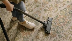 吸地、打掃、吸塵器、大掃除 示意圖／pixabay