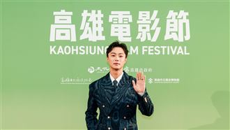 30歲施柏宇自曝打肉毒　喊話：買房送記者