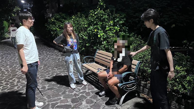 李男駕駛自小客車，撞死鄭姓騎士又落跑遭逮。（圖／翻攝畫面）