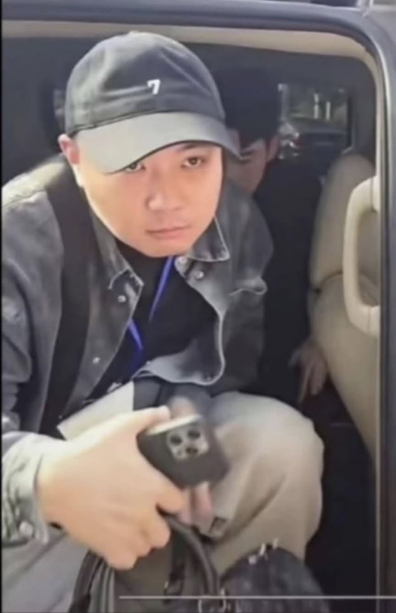 杜強真名被網友披露為趙肖同，輿論發酵後據傳目前躲藏在天津。（圖／翻攝自微博）