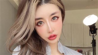 情色網紅遮第三點開onlyfans　月收爆47萬