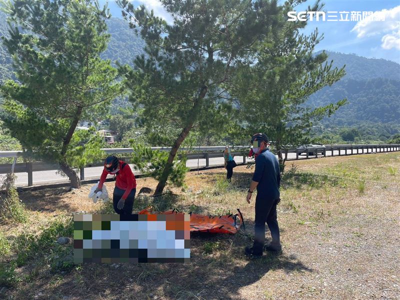 台中東卯山發生山難事故，男子疑墜80米深谷，不幸死亡。（圖／翻攝畫面）