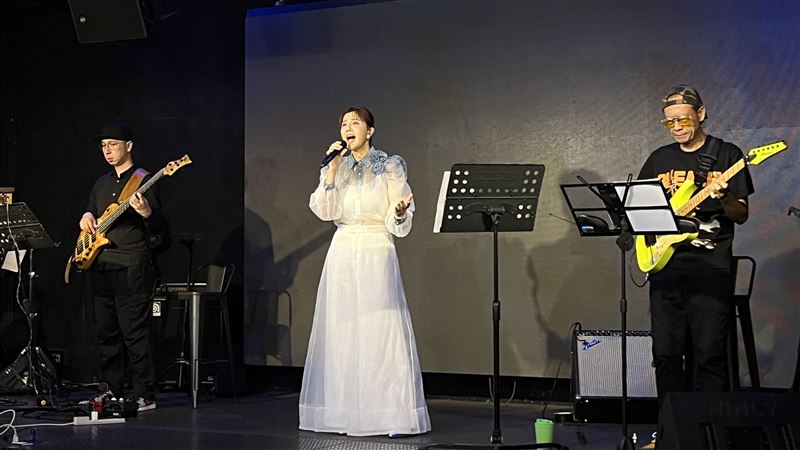 郭婷筠「聽筠在唱歌」音樂會彩排。（圖／記者徐珮華攝影）