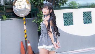 獨／啦啦隊女神花蓮救災　鏟土挖驚人1物