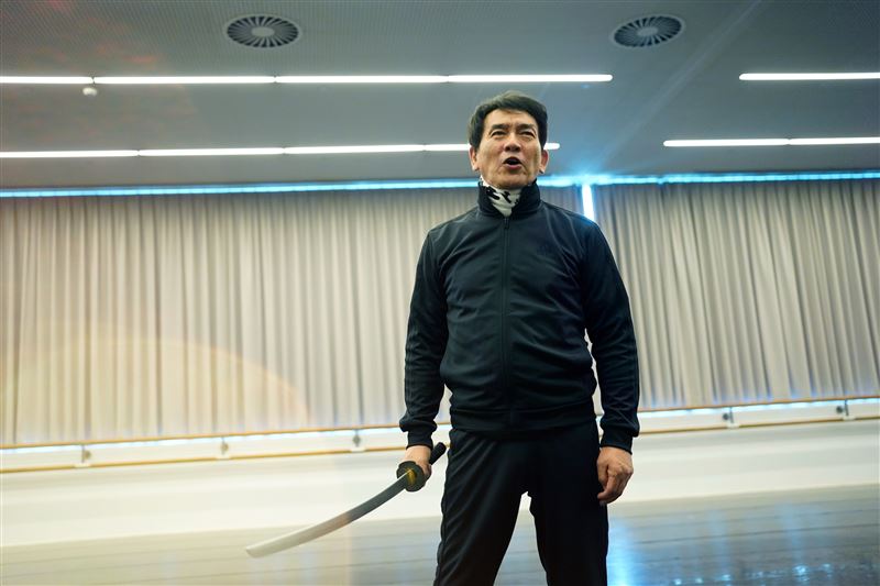 男星武智健二來台演出舞台劇《銀之死》，演出前排練情景。（圖／國際舞台文化表演藝術交流協會提供）