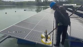 蘇一峰PO「藥水洗光電板」　業者：涉毀謗