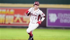 樂天桃猿宋嘉翔季後挑戰賽再見安打。（圖／樂天桃猿提供） 