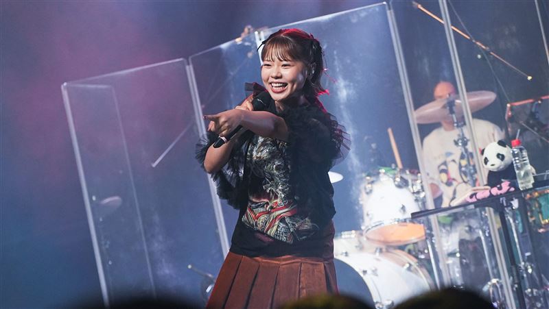 日歌姬asmi台北開唱！靠珍奶開啟創作之路