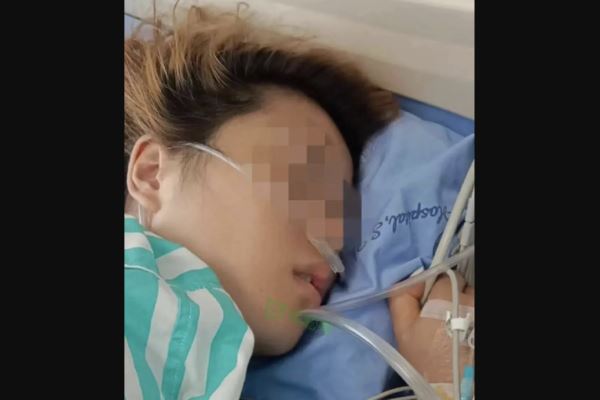 江蘇的20歲林姓女子在海拔近4700公尺的卓雍措湖附近徒步時突發嚴重高原反應，同行友人疑似將她交給陌生人後獨自離開。(圖/微博)