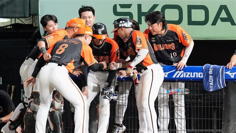 統一獅季後挑戰賽2勝1敗。（圖／統一獅提供）