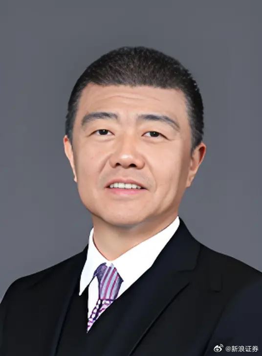 萬科董事長辛傑傳出9月18日參加完會議後，遭相關部門帶走調查，至今已經消失24天。（圖／翻攝萬科與微博）