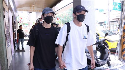 李千娜悲送顏正國最後一程！連赴靈堂5天