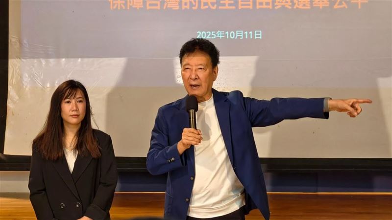 趙少康正告中國大陸當局勿介入國民黨主席選舉。（圖／翻攝自趙少康臉書）