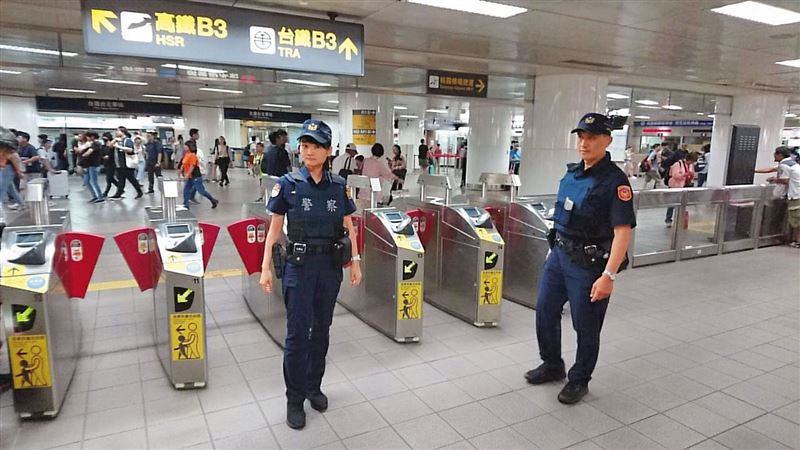 野裸歪風！噁男捷運全裸留體液　北捷回應
