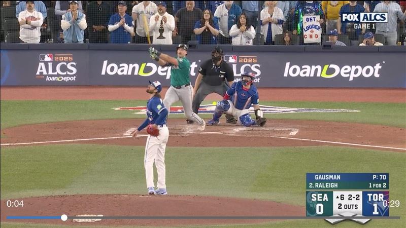 洛利（Cal Raleigh）炸裂追平轟。（圖／翻攝自MLB官網）