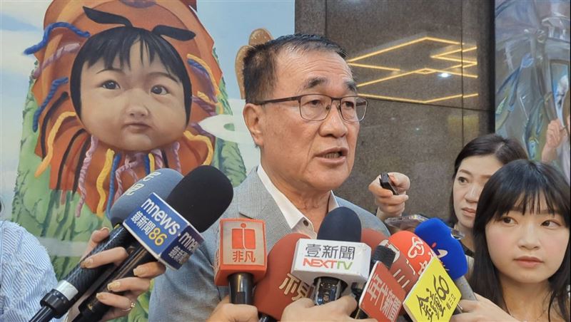李四川接受媒體聯訪回應輝達北士科土地進度。（圖／北市府提供）