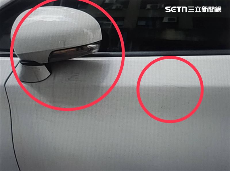 朱男隔了數日來取車發現愛車受損，但因紙條飛走，找不到肇事者。（圖／翻攝畫面）