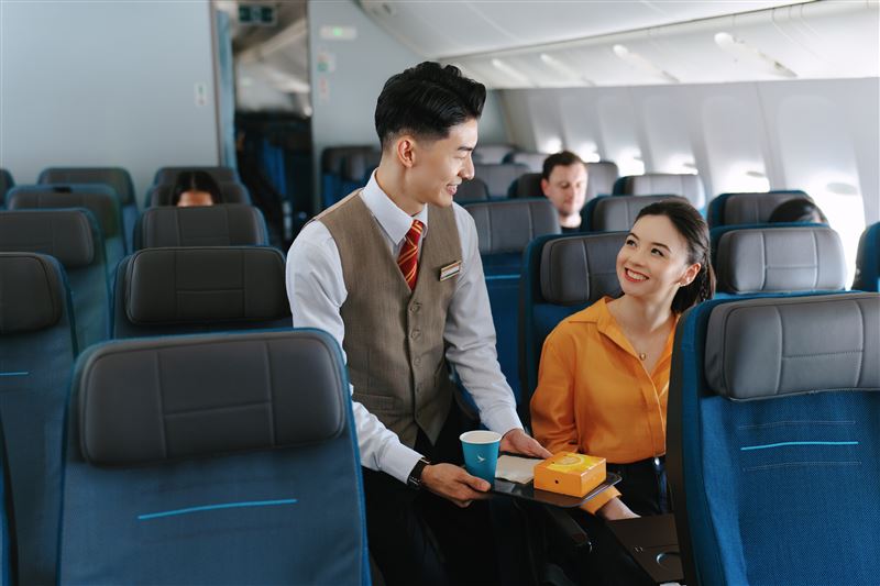 國泰航空的國泰會員登入官網訂票，指定航點最高可享TWD2,000折扣。（圖／國泰航空提供）