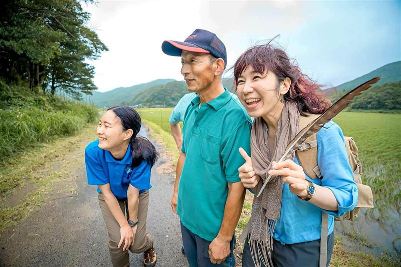 被犀牛寶寶「撞醒」的女主播，白心儀曝光地球救援之路的奇蹟。感謝珍古德博士親自寫信鼓勵。（圖／白心儀提供）