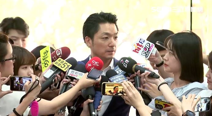 蔣萬安受訪談輝達北士科土地進度。(圖/翻攝畫面)