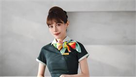 發發曾任職航空業11年。（圖／翻攝自發發IG）