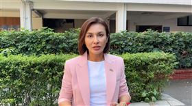 民進黨立委邱議瑩還原賴清德化身賴醫師的情況。（圖／邱議瑩辦公室提供） 