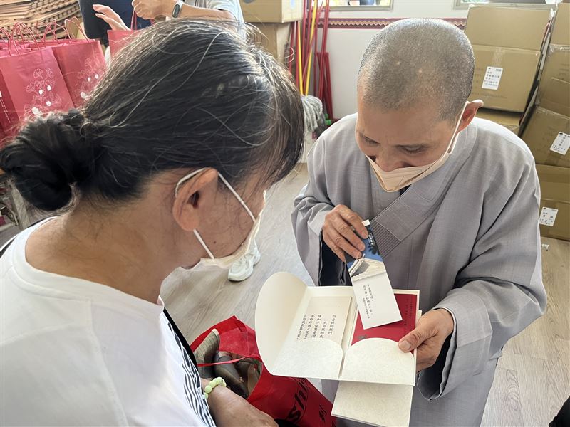 慈濟從4日起到11日，2梯次發放發放金額計1億3350萬元。（圖/慈濟基金會提供）