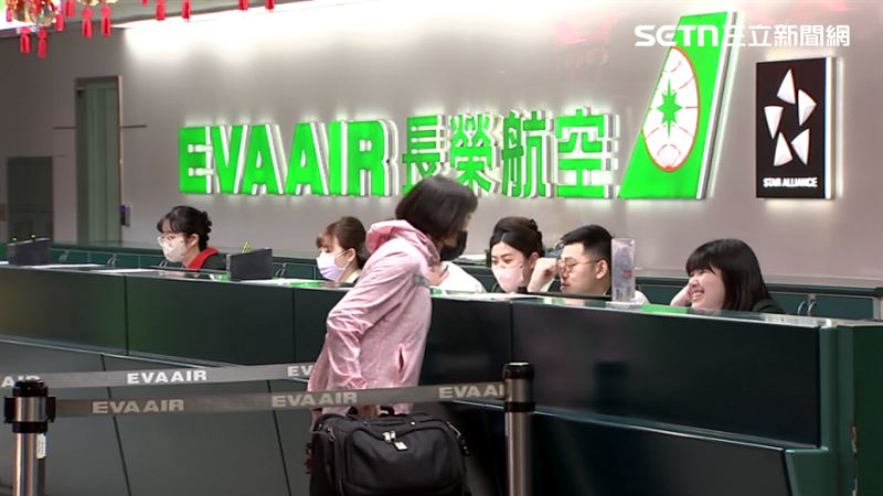 長榮航空一名34歲孫姓空服員在執勤時身體不適，抱病上班猝逝。（圖／資料照）