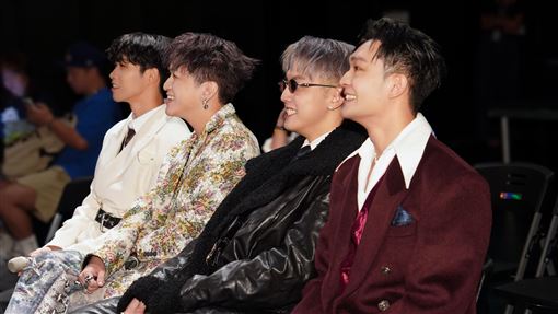 U:NUS他挑戰激情戲　畫面太勁爆模糊處理