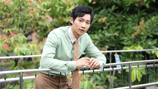 獨／黃冠智謝妻旺夫！揭「鍍金漲價」實情