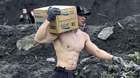 Rock李振瑋花蓮救災。（圖／翻攝自Rock李振瑋IG）