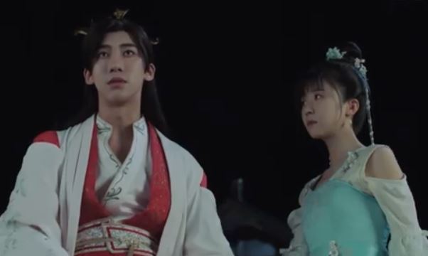 宋伊人與丁澤仁曾合作古裝懸疑愛情劇《花青歌》。（圖／翻攝自微博）
