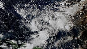 （圖／翻攝自台灣颱風論壇｜天氣特急）