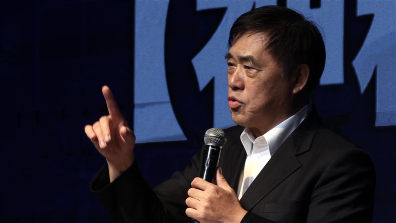 曹興誠:郝龍斌代表國民黨承受了現世報