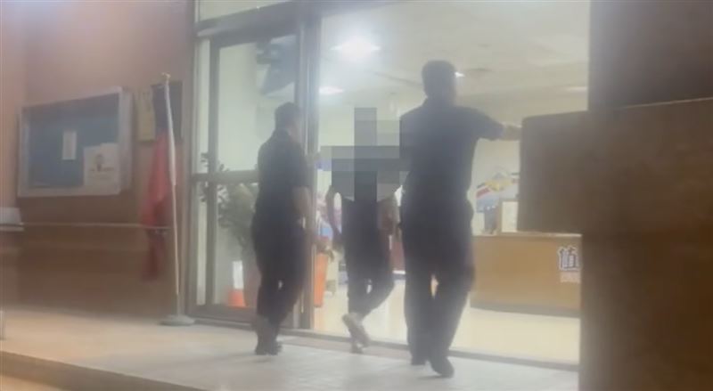 警方通知車主到案，釐清實際駕駛人及同車乘客身分。（圖／翻攝畫面）