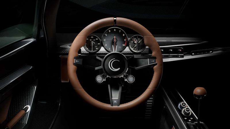 沒有觸控螢幕或華麗飾板，只有三個指針儀表、兩顆按鈕（圖／翻攝Capricorn網站）