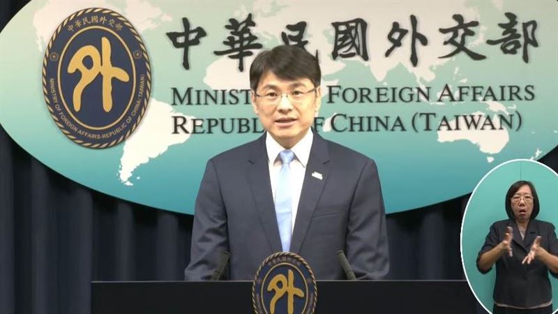 外交部發言人蕭光偉主持例行記者會。（圖／翻攝自外交部YT）