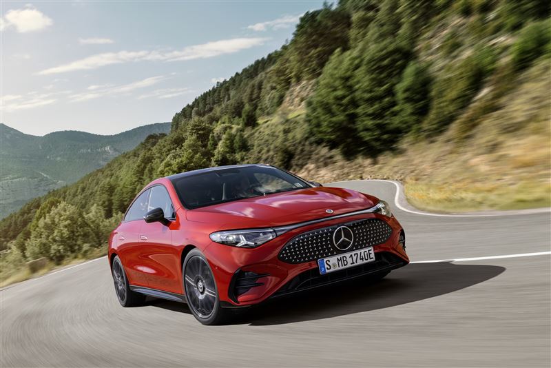 採用全新MMA模組化平台，搭配800V高壓系統。（圖／Mercedes-Benz提供）