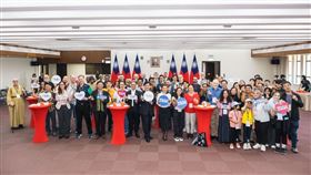 林佳龍主持台灣獎助金活動外交部13日舉辦台灣獎助金學人參訪活動，由外交部長林佳龍主持。（外交部提供）中央社記者楊堯茹傳真 114年10月14日