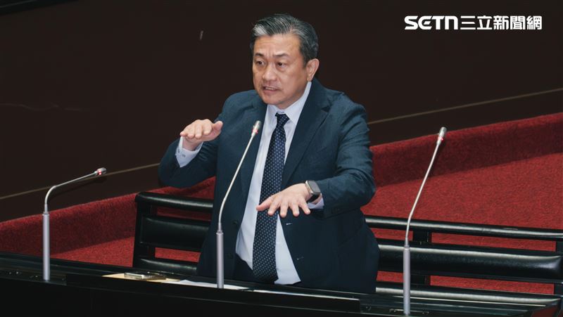 王定宇直呼,國際級笑話,國民黨竟然用黨團提案,想用立法院的決議案直接宣告「憲法判決」無效(資料圖/記者楊士誼攝影)