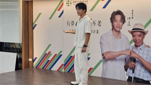 柯佳嬿楊謹華金鐘獎對決　坤達揭私下互動