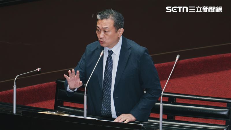 鄭麗文悼念吳石！王定宇：汙衊白恐受難者