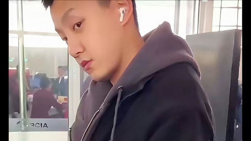 自爆我殺了于朦朧　范世錡首現身機場被拍