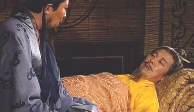 劉備於西元222年慘敗於陸遜火攻之下，白帝城病逝。（影視示意圖／翻攝自百度百科）
