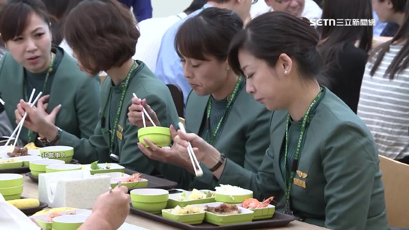 長榮航空一名孫姓空服員近日因值勤時身體不適，入院治療後仍不幸離世