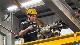 鹿希派(左)直呼累到想吐（圖／Yahoo《星二代很忙內》提供） 