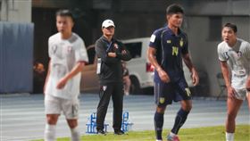 前台灣國腳黃哲明8月才接任總教練一職，沒想到掌管台灣男足才不到3個月就請辭。（圖／足球協會提供） 