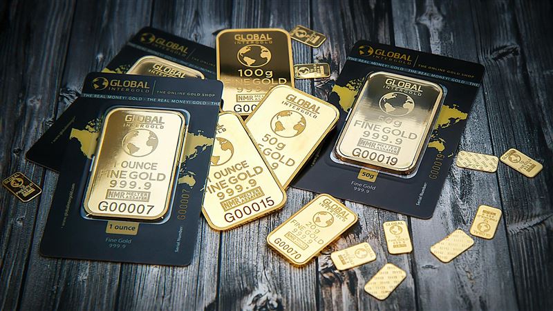 渣打銀行發布Q4市場展望，預期美元進入下行週期，未來12個月美元指數可能回落至95，非美貨幣與新興市場債具反彈契機。看好美、亞股雙引擎推動股市續揚，並上調黃金配置，建議投資人多元布局，掌握軟著陸與降息環境下的資產配置良機。（示意圖／翻攝自pixabay）