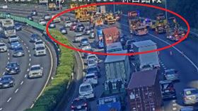 新北,事故,石灰粉,國道,車禍,聯結車,追撞,回堵,泰山（圖／翻攝自高公局官網）