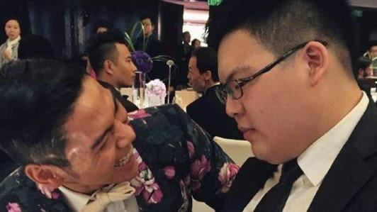 向佐弟弟罕見曝！向太後悔溺愛：一生的痛